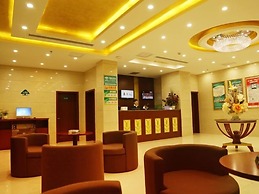 GreenTree Inn HanZhong Railway Station BeiYiHuan Road Express Hotel