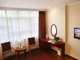 GreenTree Inn HanZhong Railway Station BeiYiHuan Road Express Hotel