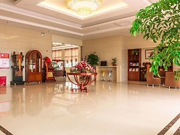 GreenTree Inn Wuxi Jiangyin Huashi Avenue Huaxi Village Hotel