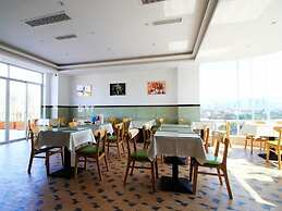 GreenTree Inn Fuzhou Gushilou District North Xierhuan Road Zuohai park