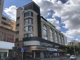 GreenTree Inn Fuzhou Gushilou District North Xierhuan Road Zuohai park