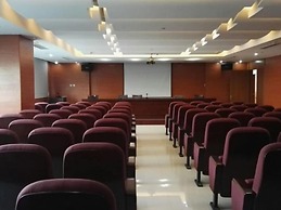 GreenTree Inn Suzhou Taiping Town High-speed North Station Express Hot