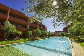 Condominium Hotel Resorts Oliva