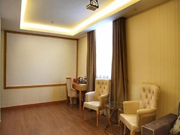 GreenTree Inn Zhuhai Light Rail Pearl Station Express Hotel