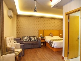 GreenTree Inn Zhuhai Light Rail Pearl Station Express Hotel