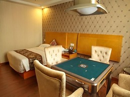 GreenTree Inn Zhuhai Light Rail Pearl Station Express Hotel