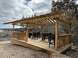 Canyon Lakeview Resort