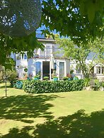 Ah House Nelson City B&B