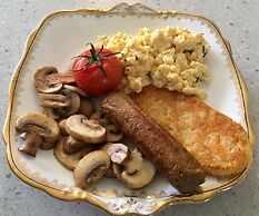 Ah House Nelson City B&B