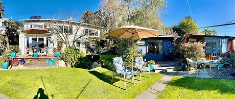 Ah House Nelson City B&B