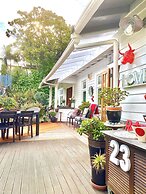 Ah House Nelson City B&B