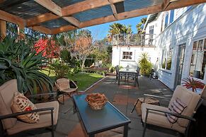 Ah House Nelson City B&B