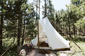 Under Canvas Mount Rushmore