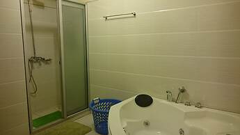 Tomax Apartments Brooks