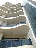 Tomax Apartments Brooks