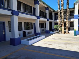 Days Inn by Wyndham Safford, AZ