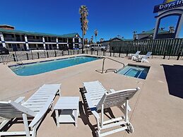 Days Inn by Wyndham Safford, AZ