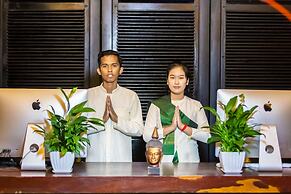 Bayon Modern Residence