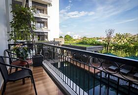 Bayon Modern Residence