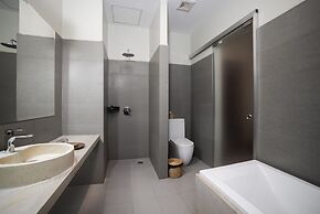 Bayon Modern Residence