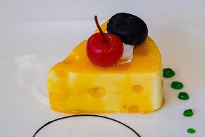 Bayon Modern Residence