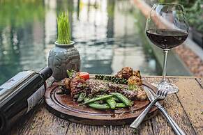 Bayon Modern Residence