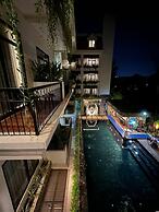 Bayon Modern Residence