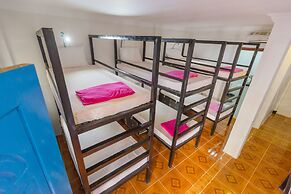 Kafu Hostel & Pool
