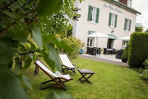 Hôtel La Villa Fleurie