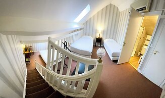 Hôtel La Villa Fleurie