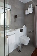 7g Roaster Apartments