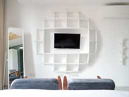 7g Roaster Apartments