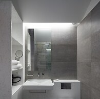 7g Roaster Apartments