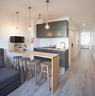 7g Roaster Apartments