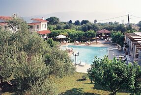 Nicolas Village Club