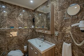 Golden Beach Bodrum By Jura - All Inclusive