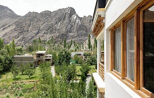 Hotel Karma Inn