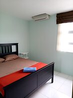 3BdR&2Bth condo Middle of Penang