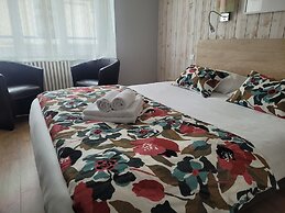 Brit Hotel Des Halles