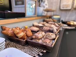 Brit Hotel Des Halles