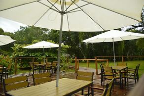 Howler Monkey Resort