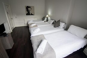 The L1 Rodney St Rooms