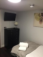 The L1 Rodney St Rooms