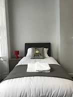 The L1 Rodney St Rooms