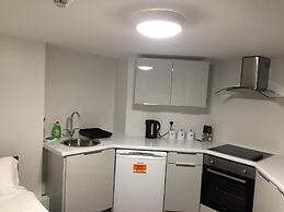 The L1 Rodney St Rooms