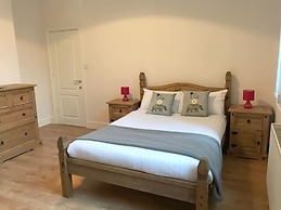 The L1 Rodney St Rooms