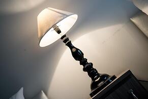 The L1 Rodney St Rooms