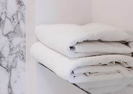 Residence Master Suite in Porteño Building