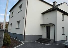 7th Room Guest House