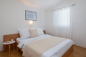 Apartments Arausa with Pool